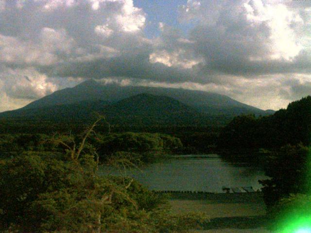 精進湖からの富士山