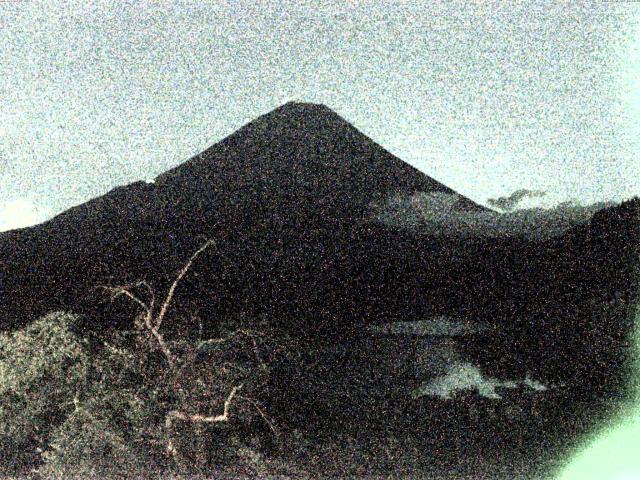 精進湖からの富士山