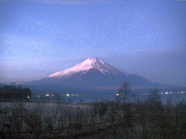 山中湖からの富士山