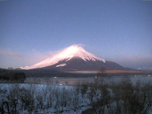 山中湖からの富士山
