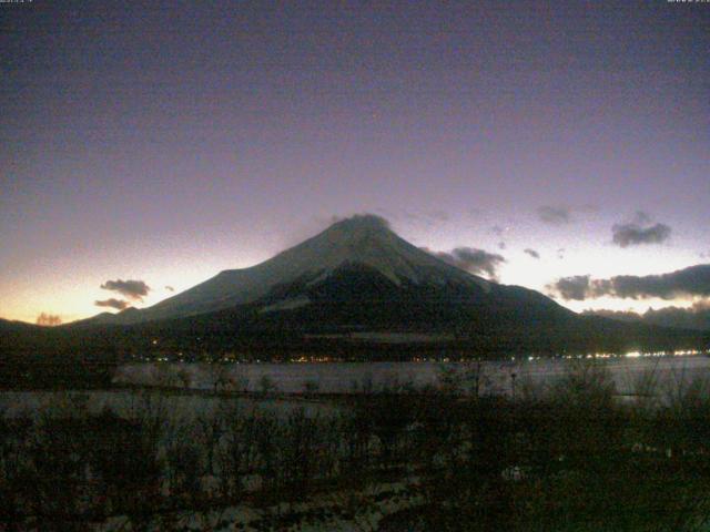 山中湖からの富士山