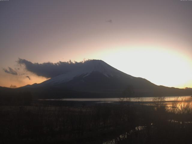山中湖からの富士山