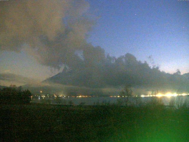 山中湖からの富士山