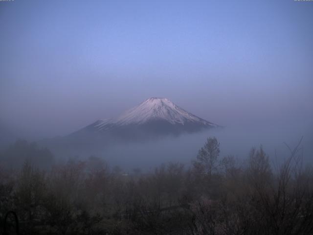 山中湖からの富士山