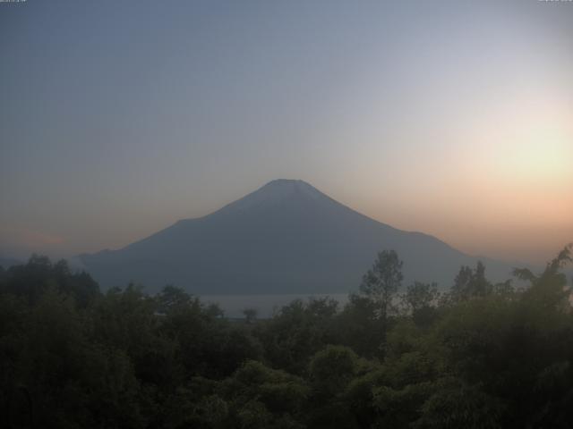 山中湖からの富士山