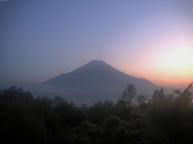山中湖からの富士山
