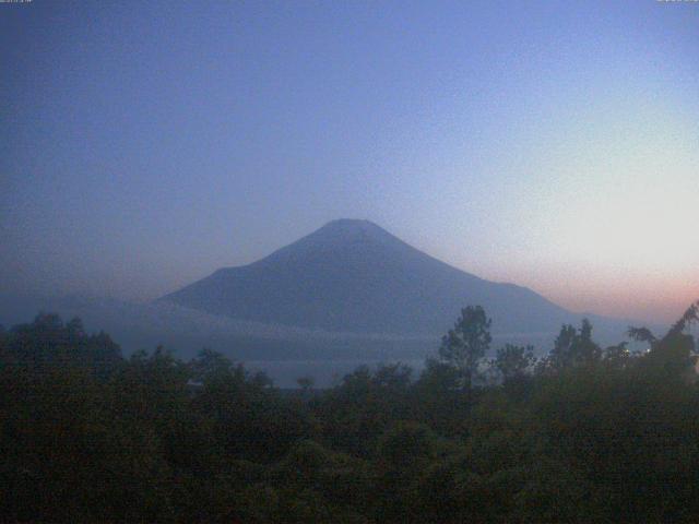 山中湖からの富士山