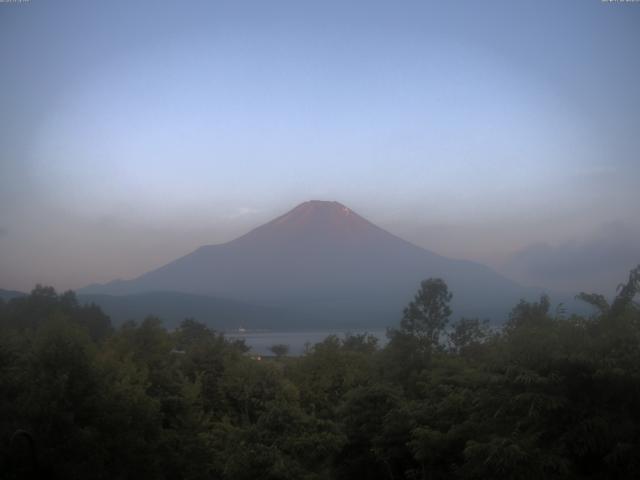 山中湖からの富士山