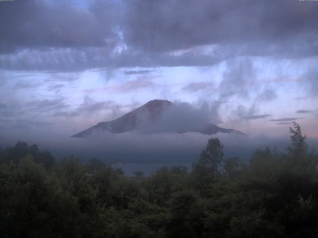 山中湖からの富士山