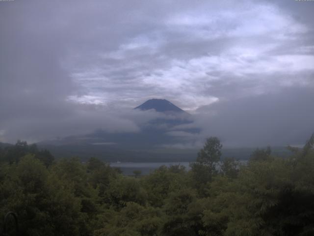 山中湖からの富士山