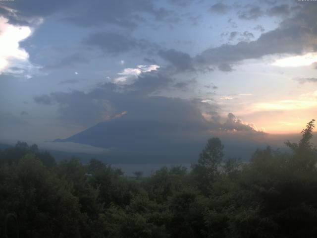 山中湖からの富士山