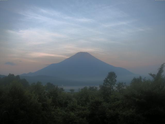 山中湖からの富士山