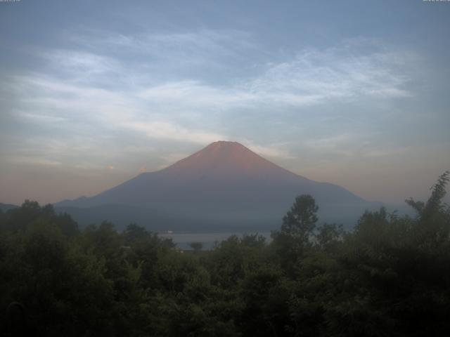 山中湖からの富士山