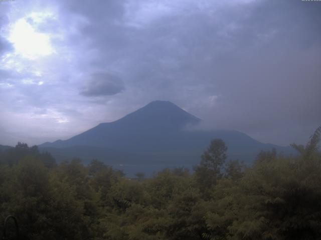山中湖からの富士山