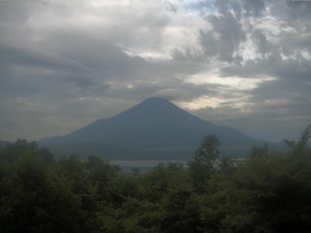 山中湖からの富士山