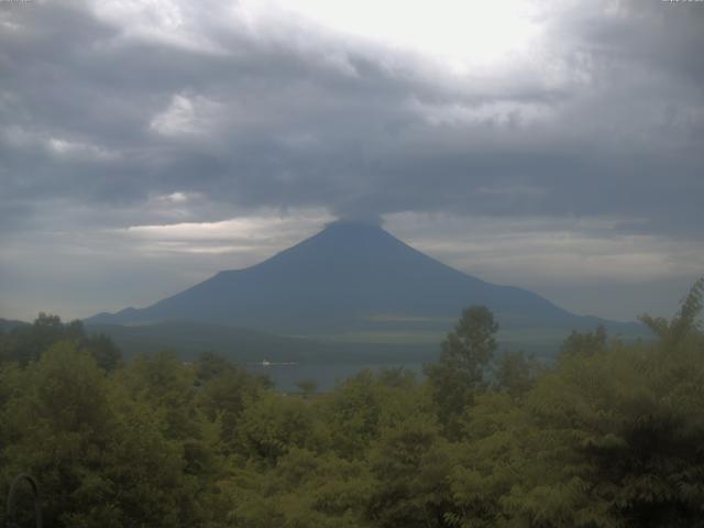 山中湖からの富士山