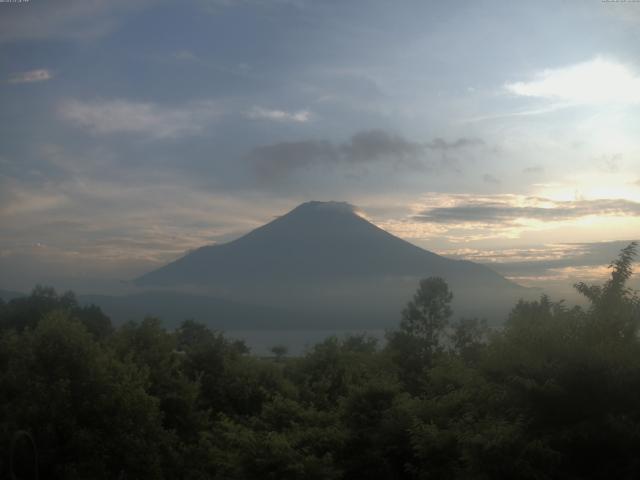 山中湖からの富士山