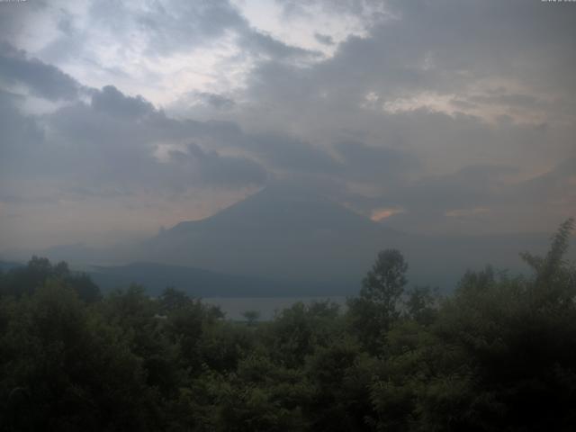 山中湖からの富士山