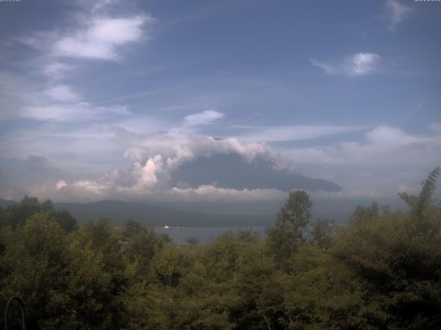 山中湖からの富士山