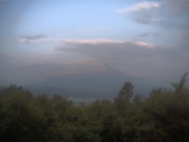 山中湖からの富士山