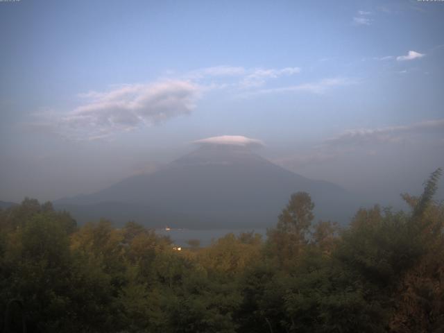 山中湖からの富士山