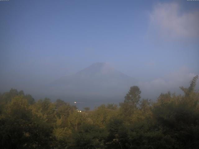 山中湖からの富士山
