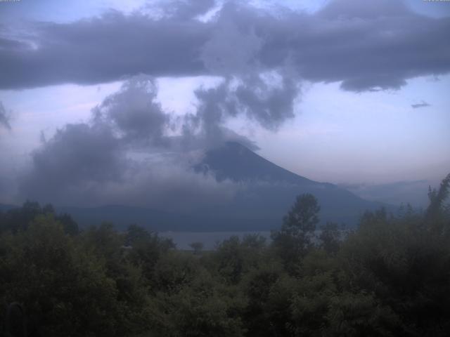 山中湖からの富士山
