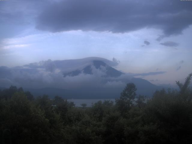 山中湖からの富士山