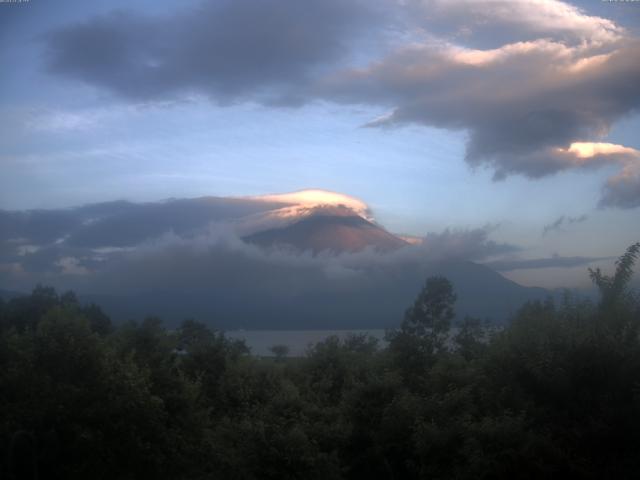 山中湖からの富士山