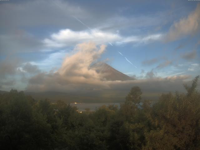 山中湖からの富士山