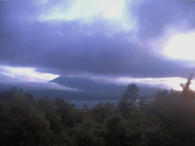 山中湖からの富士山