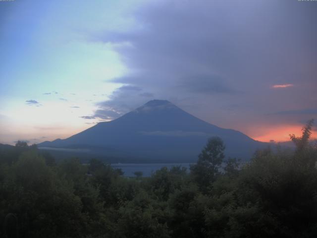 山中湖からの富士山