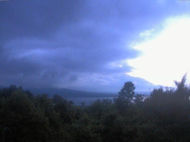 山中湖からの富士山