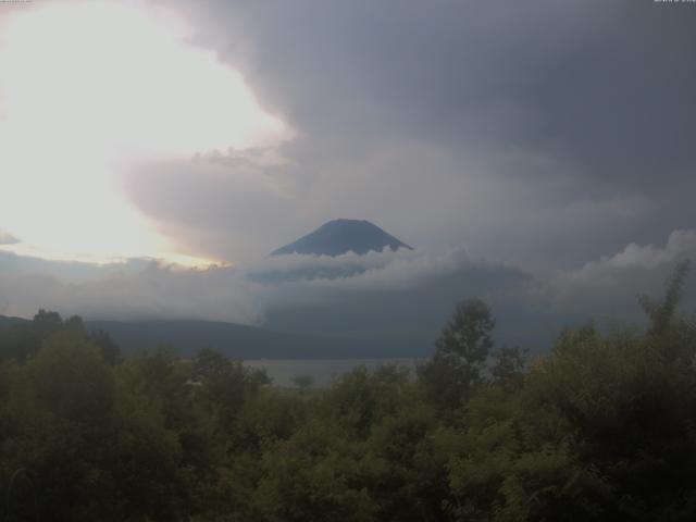 山中湖からの富士山