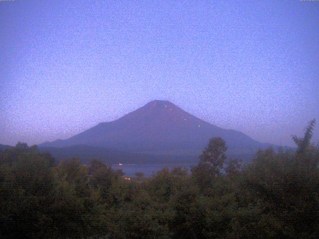 山中湖からの富士山