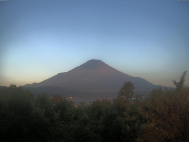 山中湖からの富士山