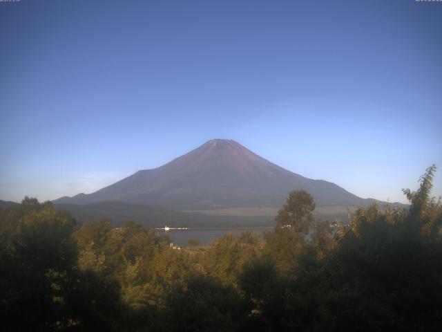 山中湖からの富士山