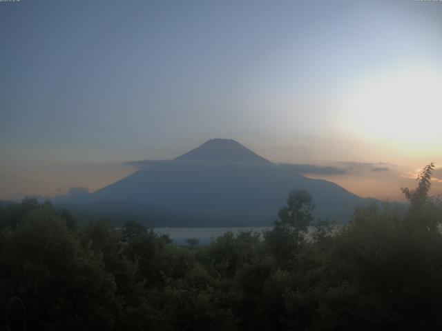 山中湖からの富士山