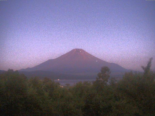 山中湖からの富士山