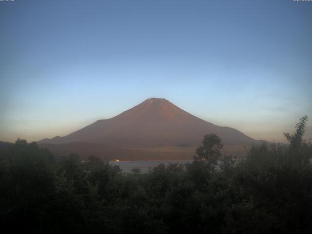 山中湖からの富士山