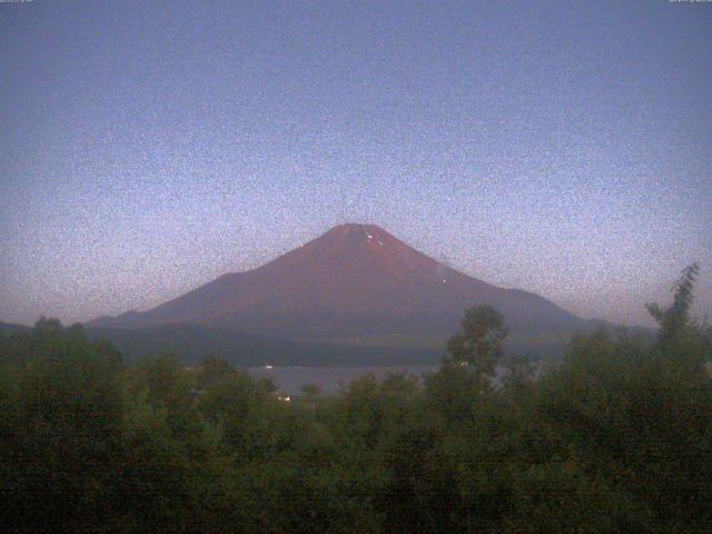 山中湖からの富士山
