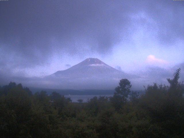 山中湖からの富士山