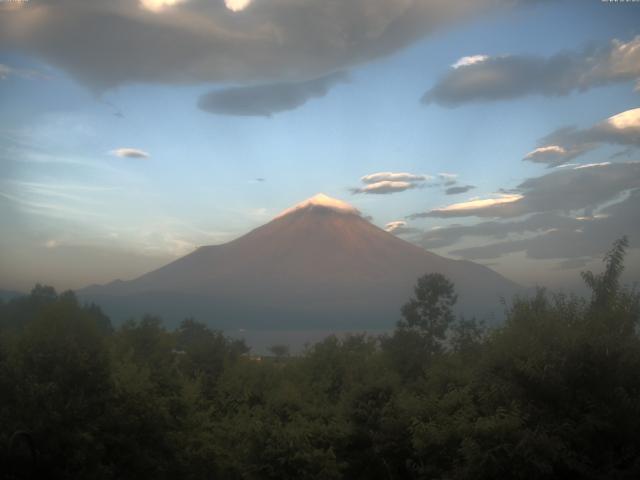 山中湖からの富士山