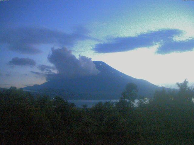 山中湖からの富士山