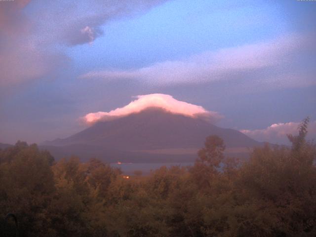 山中湖からの富士山