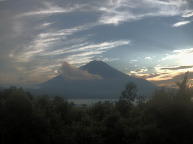 山中湖からの富士山