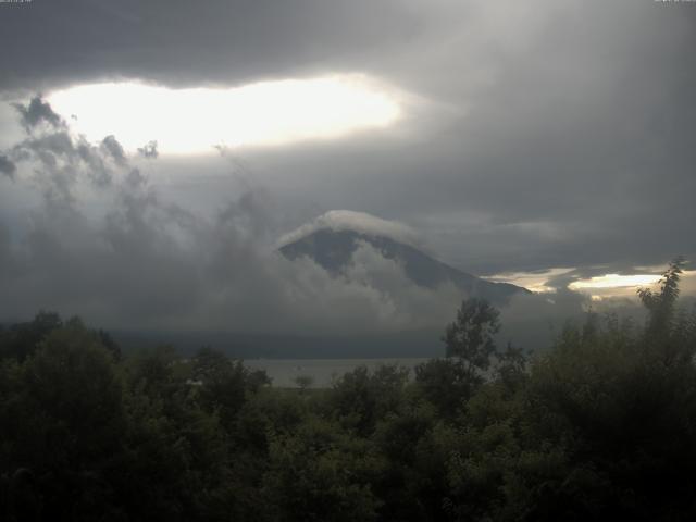 山中湖からの富士山