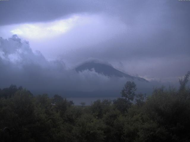 山中湖からの富士山
