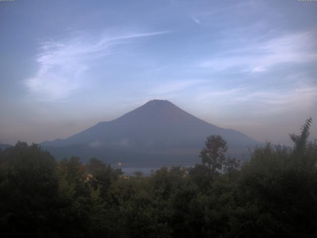 山中湖からの富士山