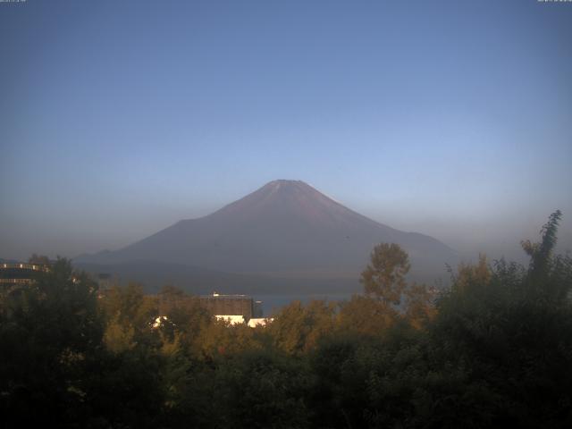 山中湖からの富士山